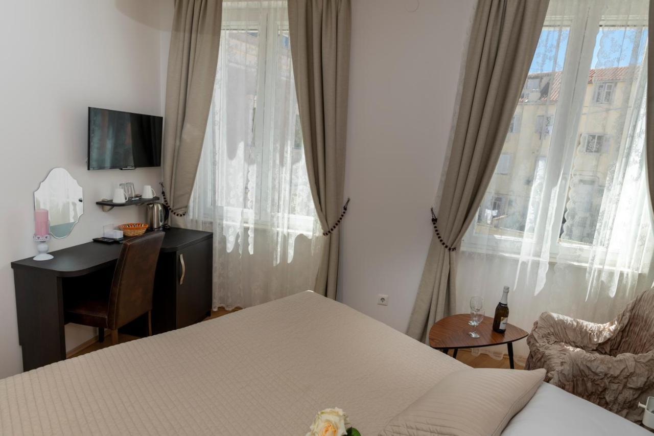 Deluxe Collection Hotel Kastel Spalato Esterno foto